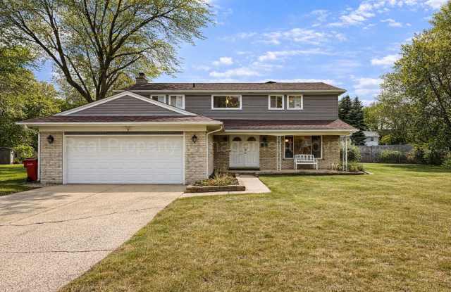 Spacious 4-Bedroom Minutes from Birmingham photos photos