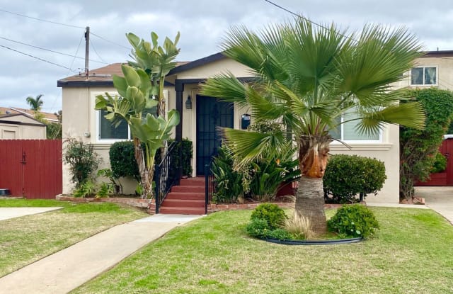 587 10th St. - 587 10th Street, Imperial Beach, CA 91932