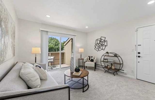 37264 Spruce Ter Gallery 3