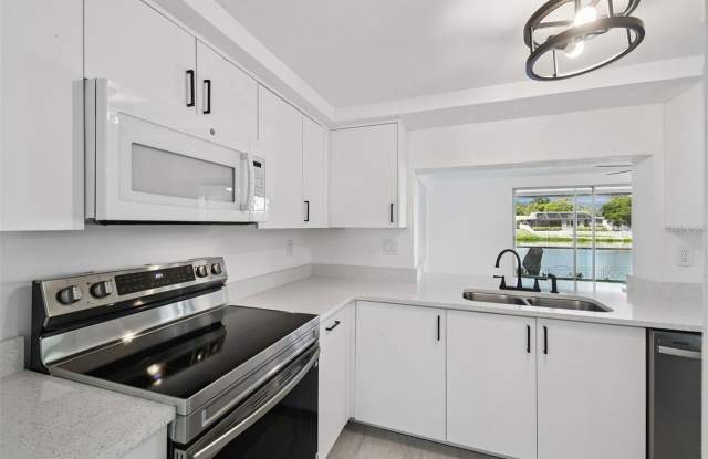3513 LANDALE Drive Gallery 3