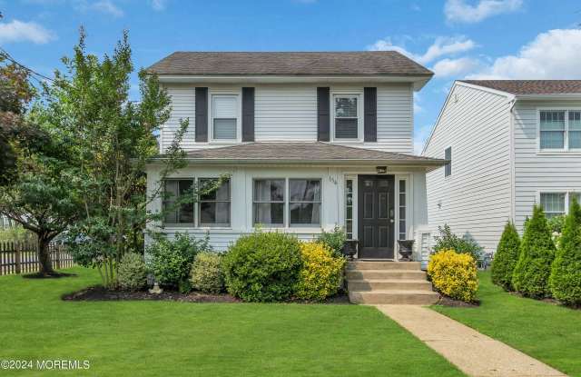 154 Hance Road - 154 Hance Road, Fair Haven, NJ 07704