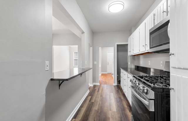 Beautiful robust home with fenced backyard! - 4012 Belwood Avenue, Baltimore, MD 21206