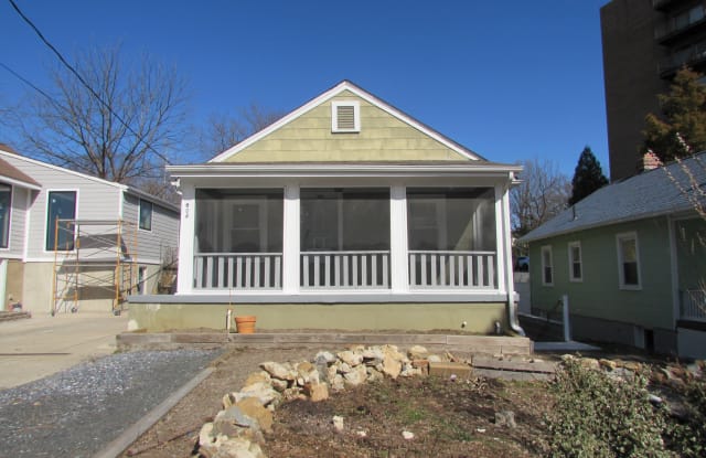 603 Thayer Ave - 603 Thayer Avenue, Silver Spring, MD 20910