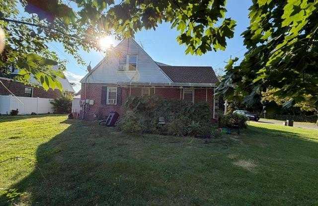 134 Stuart Avenue Gallery 3