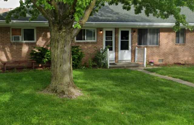 2255 W Alexis Rd photos photos