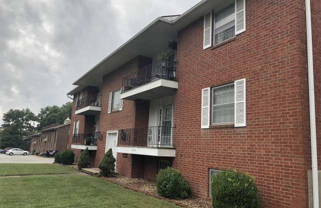 4316 S Canterbury Place #6 - 4316 S Canterbury Pl, Independence, MO 64055