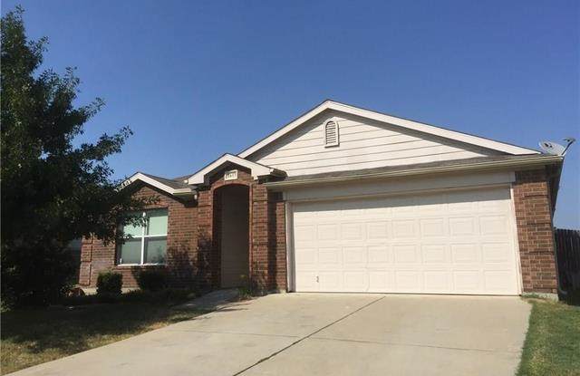 1613 Desperado Road - 1613 Desperado Road, Fort Worth, TX 76131