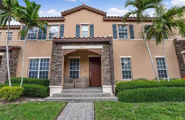 9341 SW 171st Ave photos photos