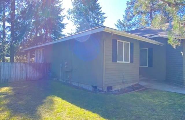 Duplex on Gregory - 742 East Gregory Lane, Coeur d'Alene, ID 83815
