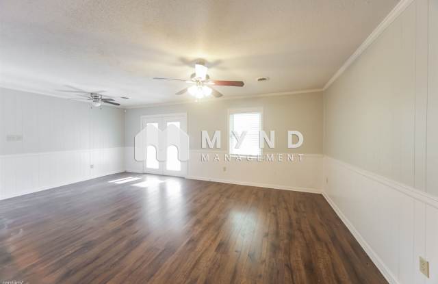 7401 Briarwood Cv Gallery 2
