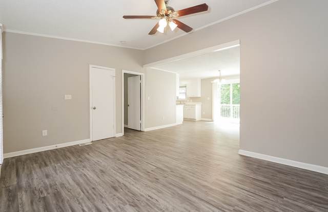 2114 Stoneycreek Drive Gallery 3