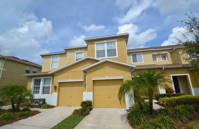 Conserviation View - 3/2.5 Townhome with Lakeside Pool & Lakeside walking trial - gated community Gallery 1