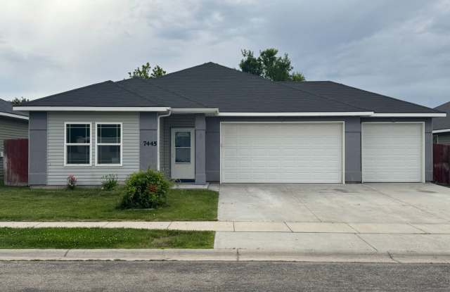 Spacious Single-Level Home w/3-Car Garage photos photos