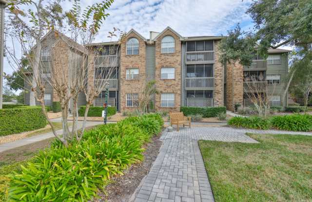 Move-In Special! Spacious 2-bedroom, 2-bath condo in the Fountains at Countryside, Gated Community! - 2500 Winding Creek Boulevard, Pinellas County, FL 33761