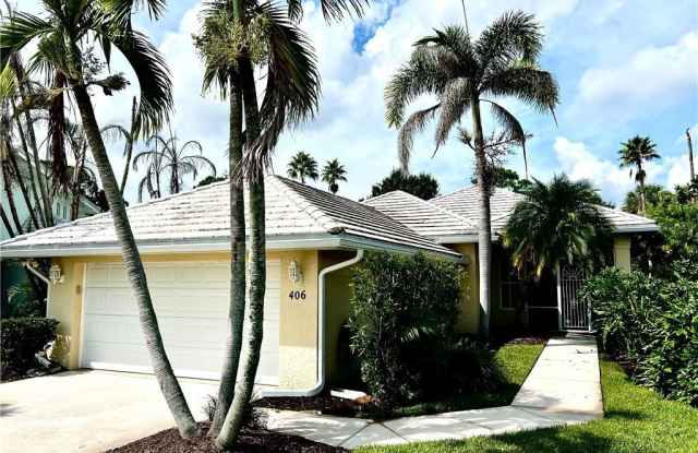 406 SW Fairway Landing Gallery 1