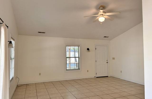 5746 Camellia Ln Gallery 2