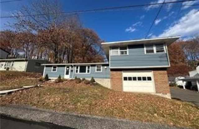 636 Snyder Street unit: 2 - 636 Snyder Street, Pottsville, PA 17901