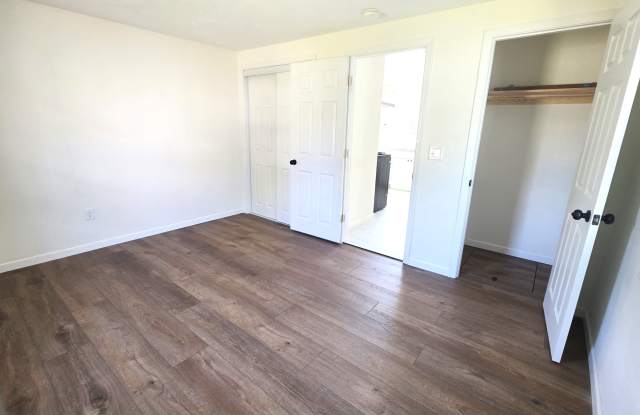 1626 West Thoman Street Gallery 3