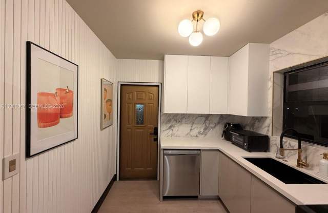 920 SW 50th Avenue, Plantation, FL 33317 Gallery 3