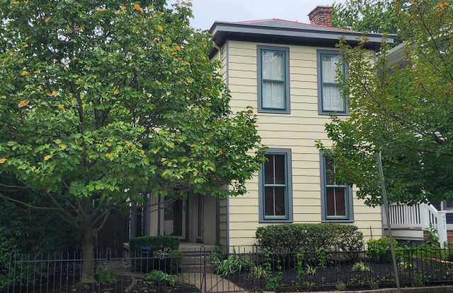 967 Highland St - 967 Highland Street, Columbus, OH 43201
