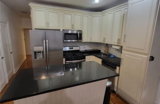 4118 Wickham Avenue - 4118 Wickham Avenue, Bronx, NY 10466