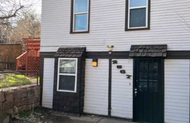 2567 S PEARL ST photos photos