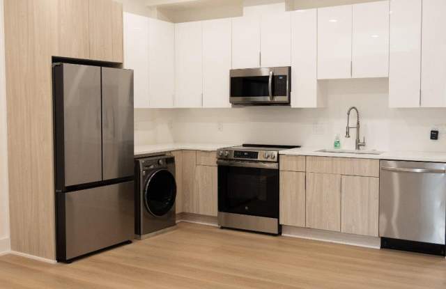 1440 NW HARVARD Street NW Gallery 4