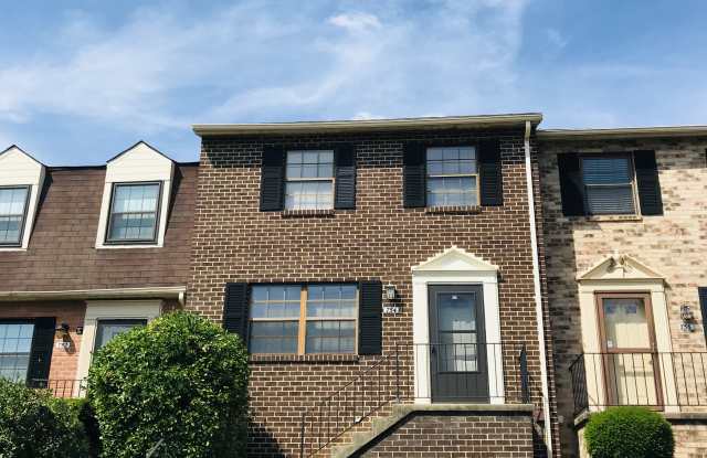 754 Wilton Farm Drive Gallery 2