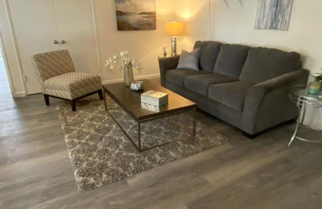 LINDLEY APTS - LINBRA, LP photos photos