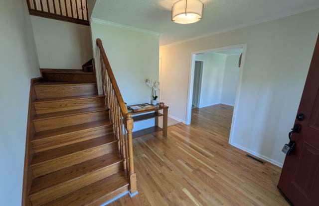 2251 Nettlebrook Drive Gallery 4