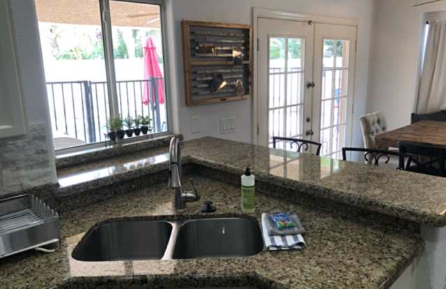 5761 E Grove Cir Gallery 4
