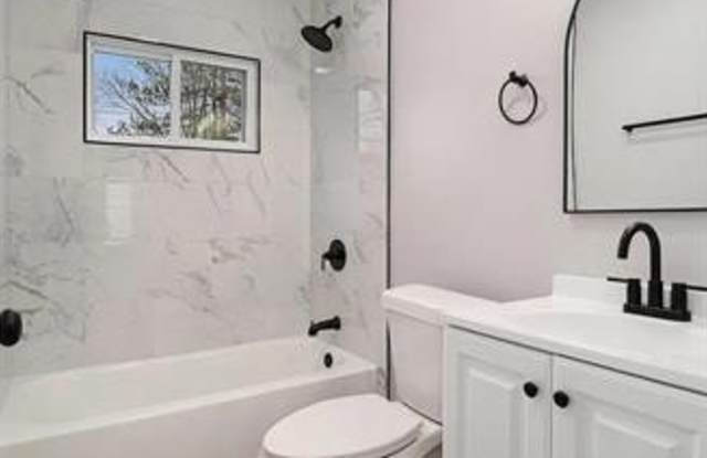 20201 Grandville Avenue photos photos