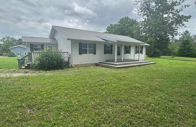 Quiet 3 Bedroom 2 Bath with Creek Access!! – Pet Friendly! photos photos