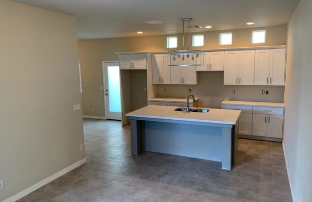 2000 N 36TH Street - 2000 North 36th Street, Phoenix, AZ 85028