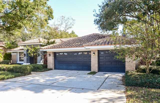 323 Old Oak Circle Gallery 2
