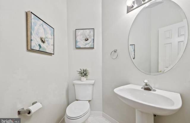 6329 FRANCONIA COMMONS Drive Gallery 3