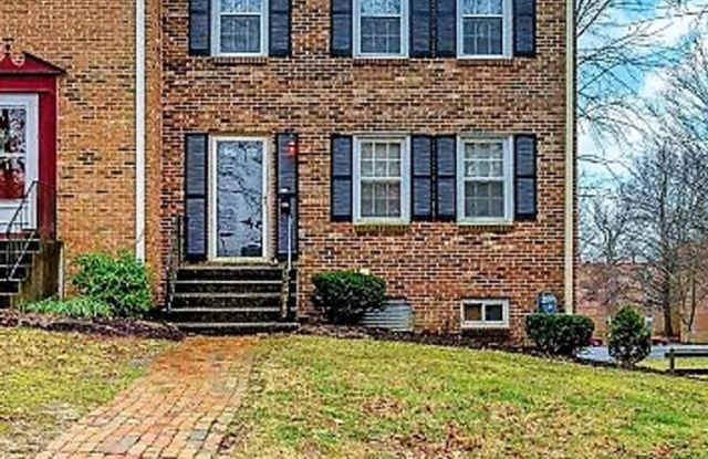 Available for the 2026-2027 lease term. - 120 Canterbury Court, Blacksburg, VA 24060