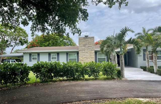 19700 SW 302nd St photos photos