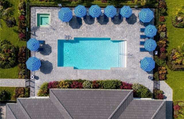 10954 Preachers Cove Lane Gallery 2