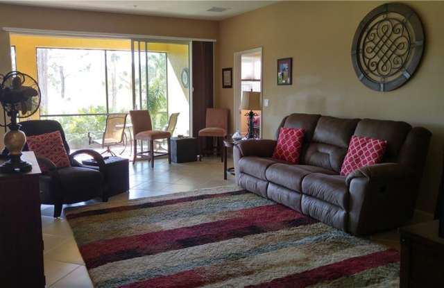 10351 Glastonbury CIR Gallery 2