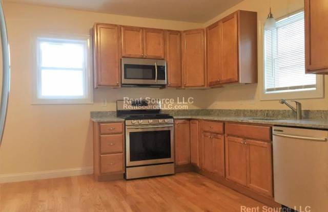 537 Main St. photos photos