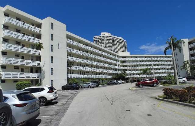 3030 Marcos Dr photos photos