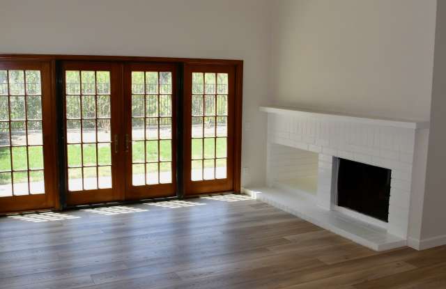 10575 Canyon Lake Drive Gallery 4