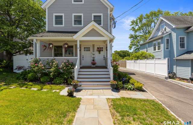 11 Quintard Avenue Gallery 2