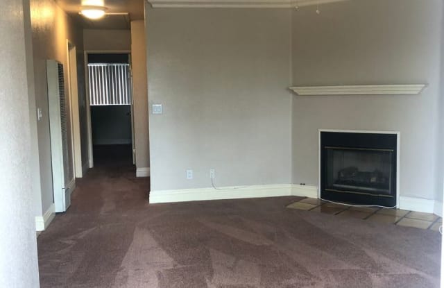 Seminole - 4775 Seminole Drive, San Diego, CA 92115