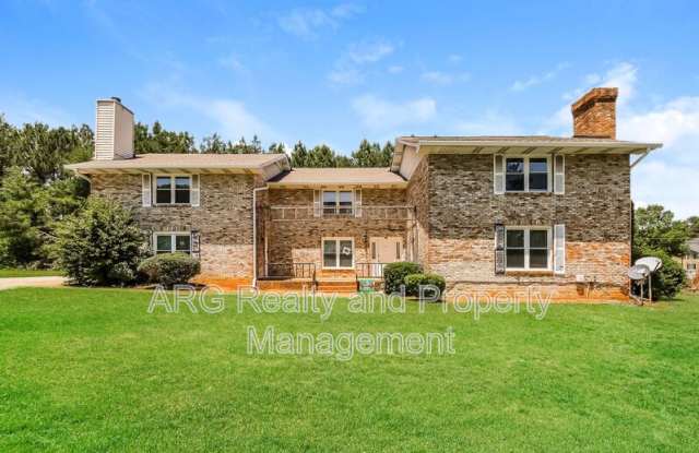 2140 Fairway Court SE photos photos
