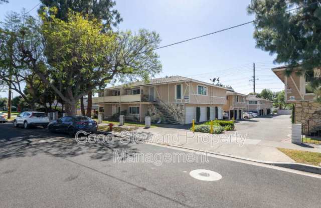 410 N Clark St. photos photos