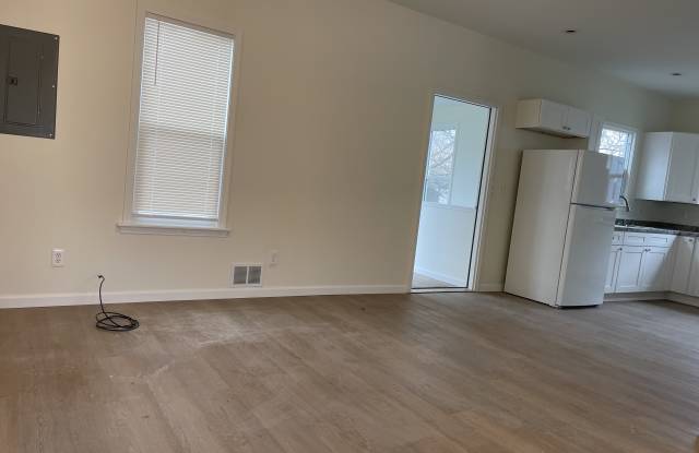 6525 Marlette Rd - 6525 Marlette Road, Marlette, MI 48453