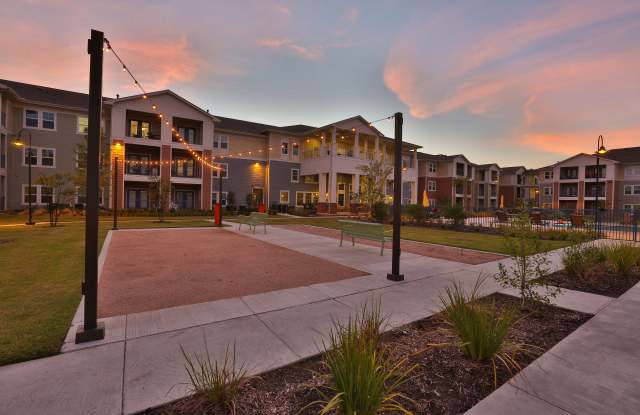 Pacana Park 55+ Apartments Gallery 4