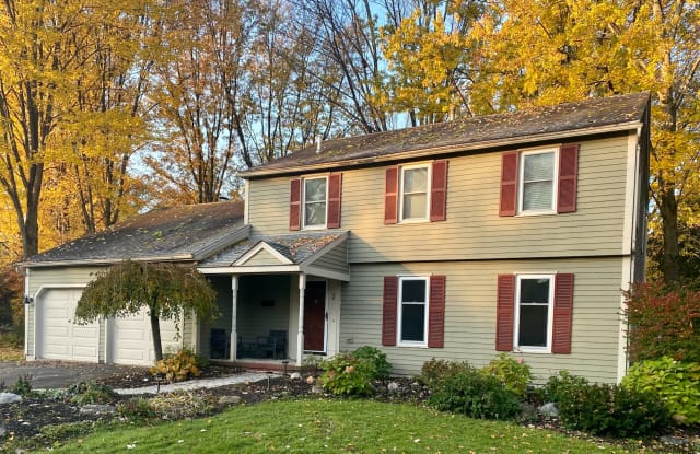 2 Teasel Lane - 2 Teasel Lane, Skaneateles, NY 13152